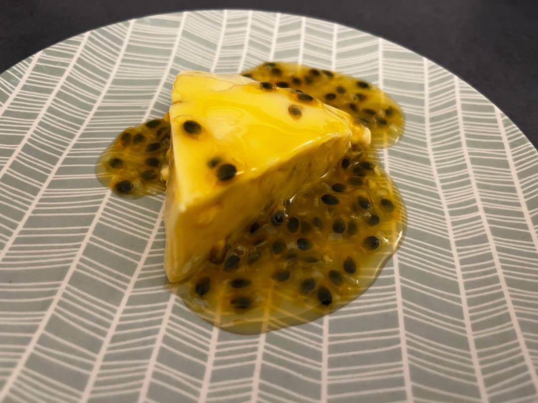 Passiógyümölcs puding Madeiráról (Pudim de Maracujá) recept