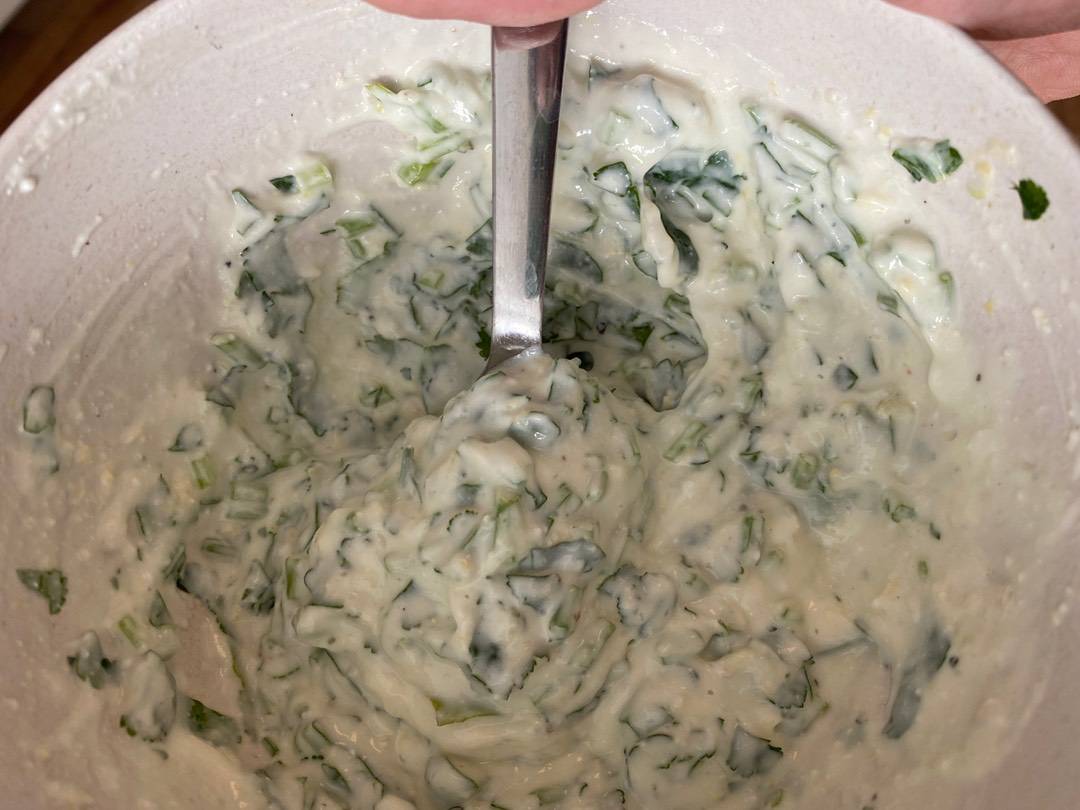 Raita (hamburger szósznak) recept