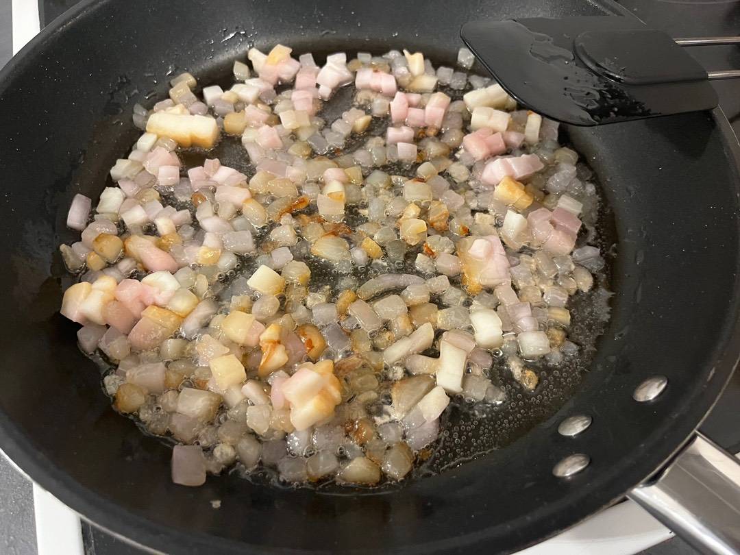 Karácsonyi egész, töltött, gesztenyés bébipulyka recept – 1. lépés