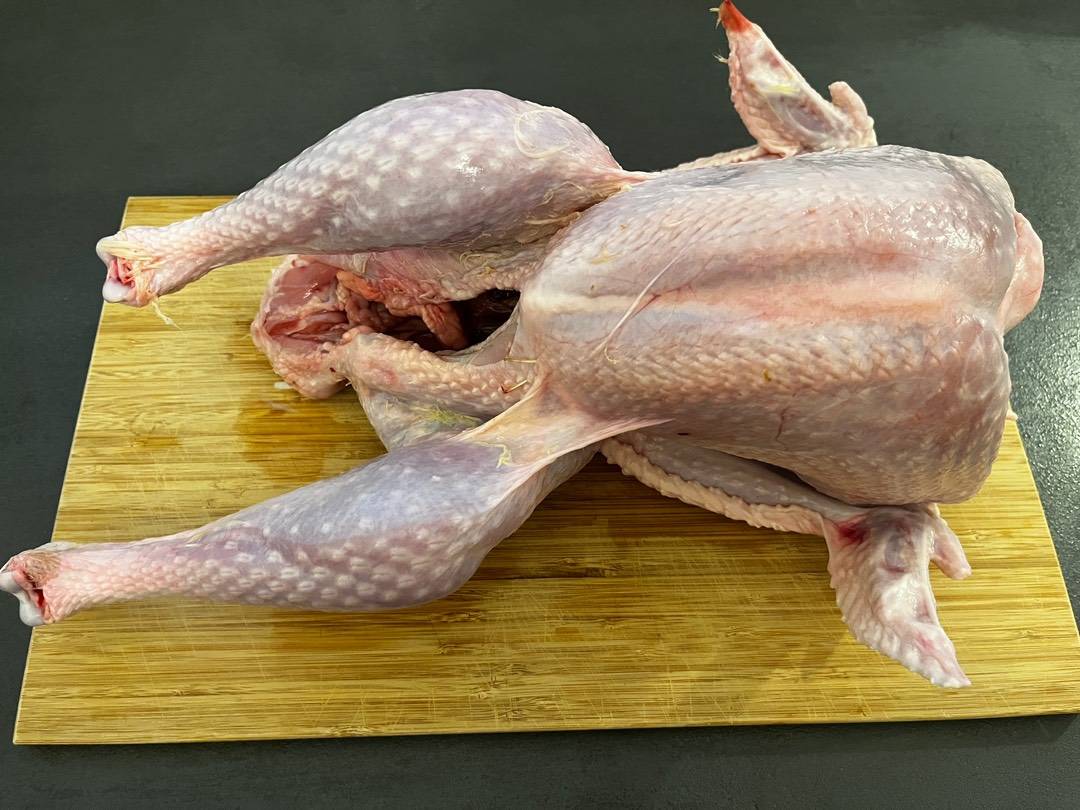 Karácsonyi egész, töltött, gesztenyés bébipulyka recept – 8. lépés