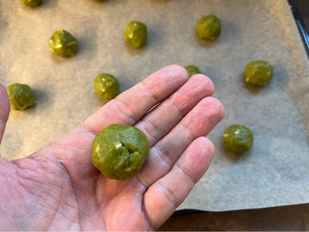 Matcha keksz fehércsokival recept – 8. lépés