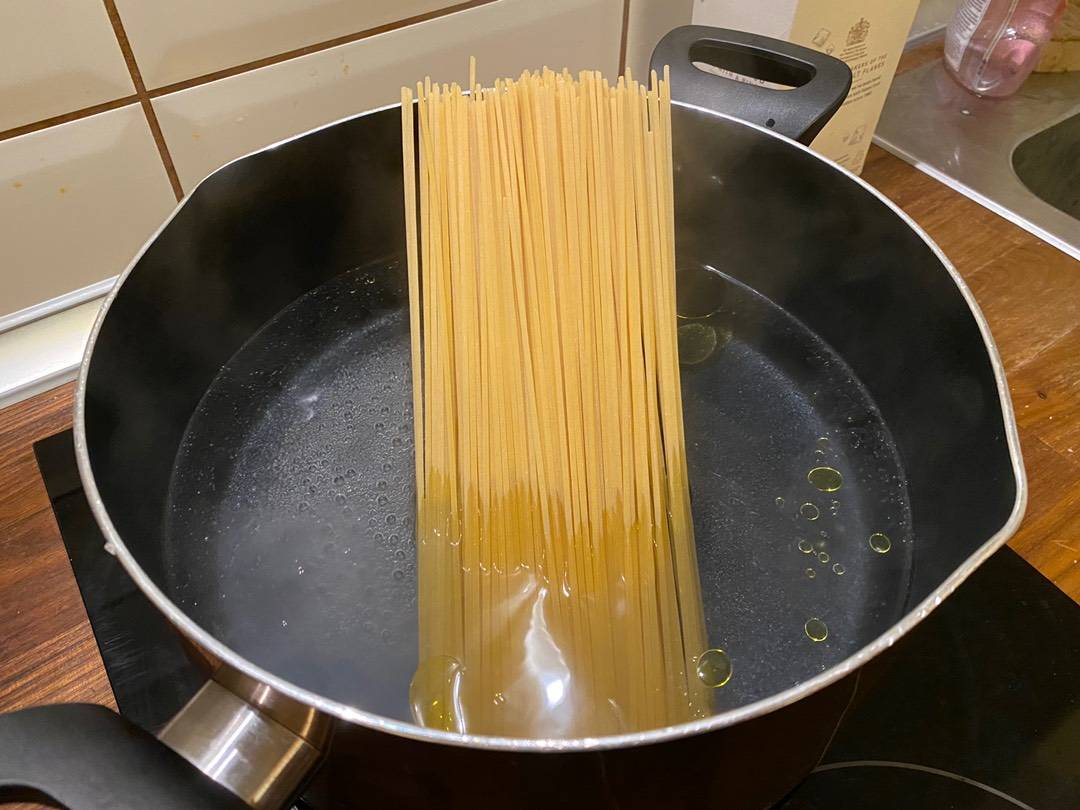 Paradicsomos-garnélás spaghetti recept – 7. lépés
