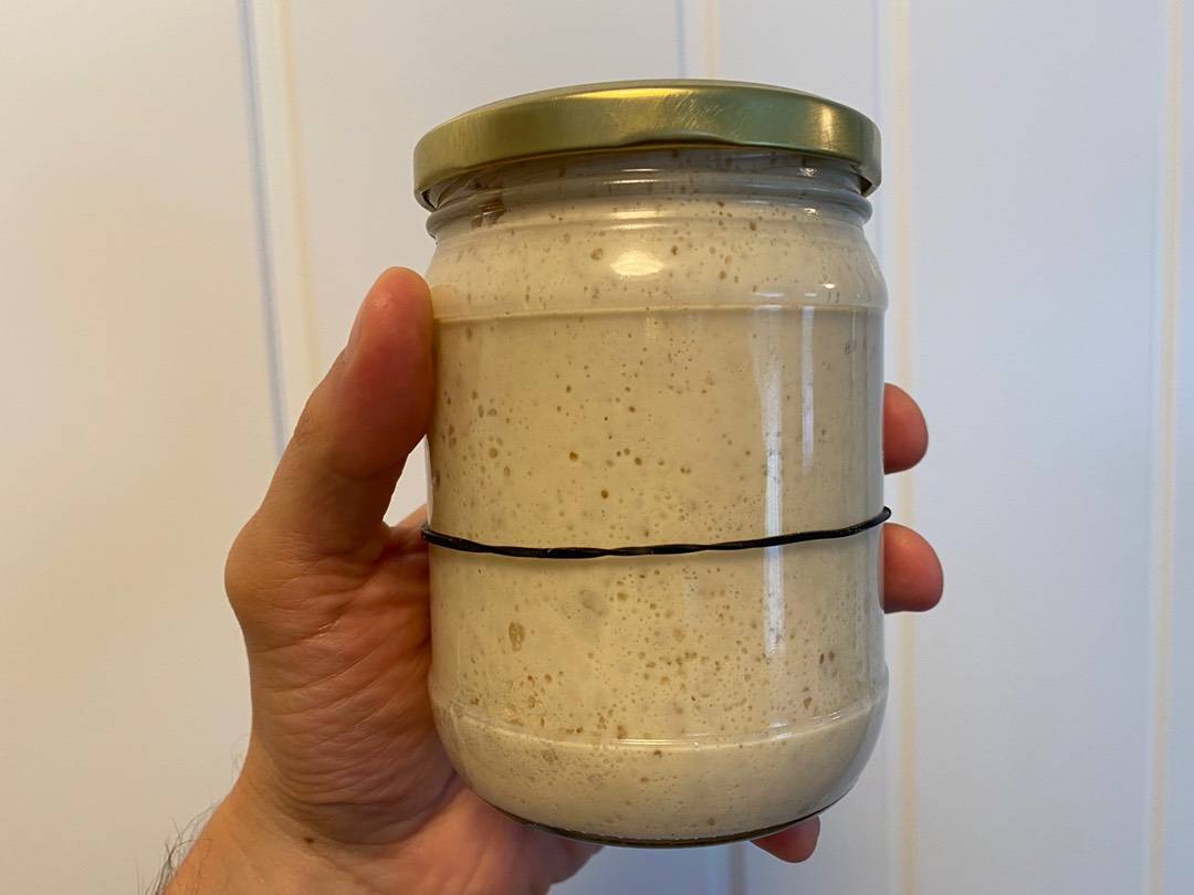 Kovászos formakenyér recept – 3. lépés