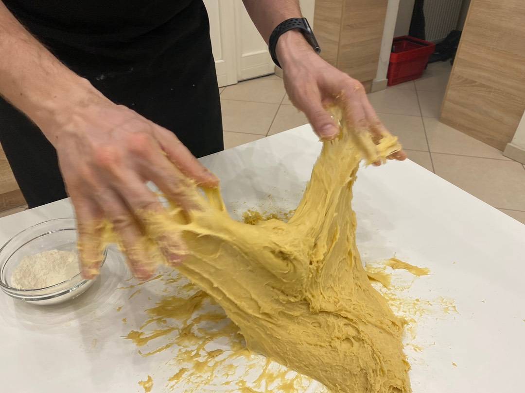 A legjobb farsangi fánk (szalagos) recept – 4. lépés