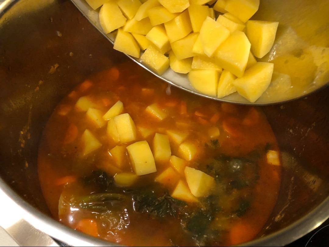 Tradicionális gulyásleves recept – 19. lépés