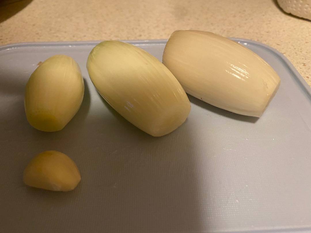 Fehérboros zöldborsó krémleves pirított Serrano sonkával Thermomixben recept – 1. lépés