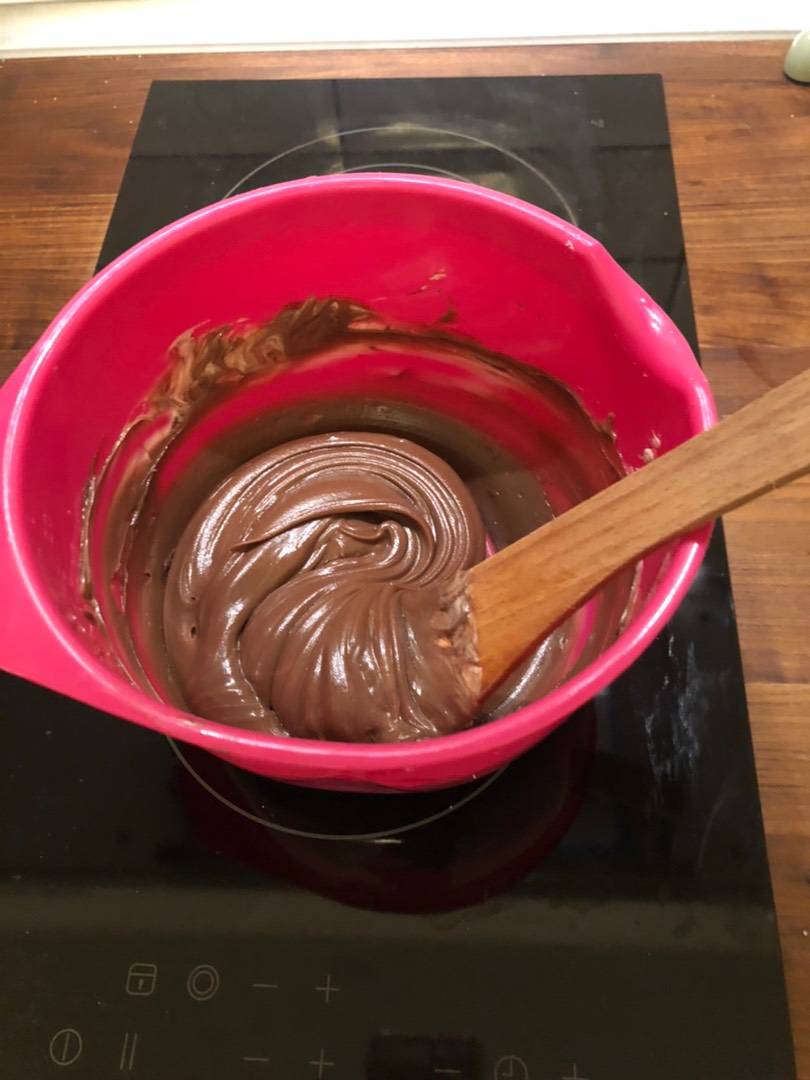 Piskóta nutellás mascarpone krémmel és málnával recept – 7. lépés