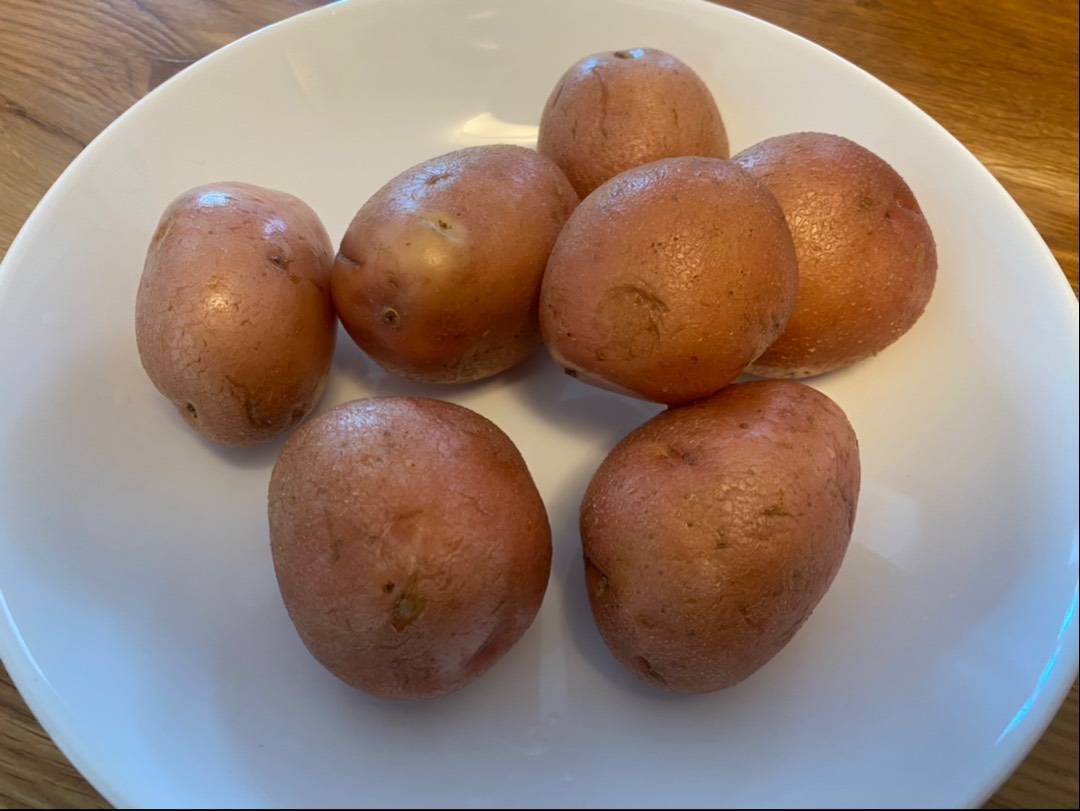 Héjában sült krumpli recept – 1. lépés