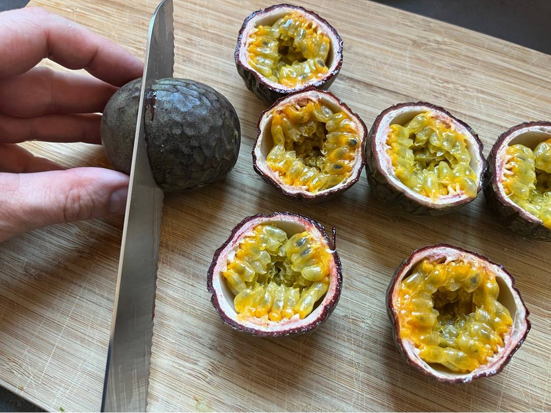Passiógyümölcs puding Madeiráról (Pudim de Maracujá) recept – 1. lépés