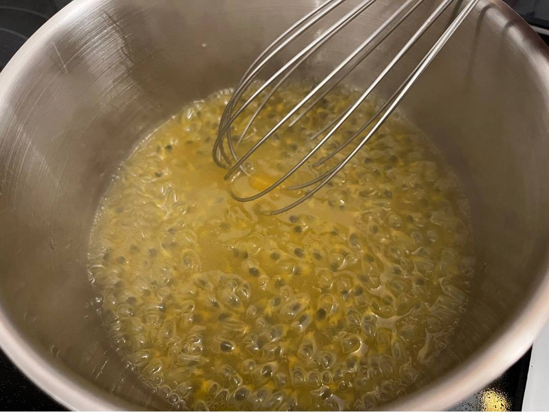Passiógyümölcs puding Madeiráról (Pudim de Maracujá) recept – 9. lépés