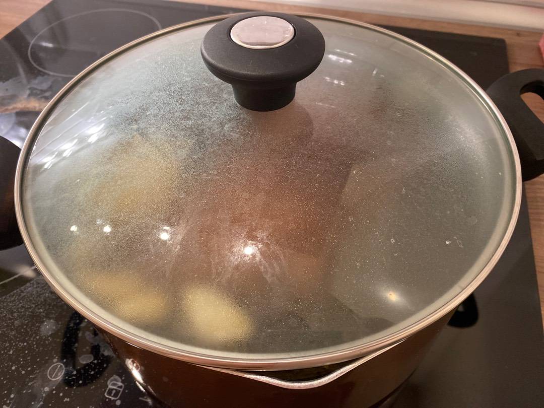 Húsvéti kötözött sonka főzése recept – 4. lépés