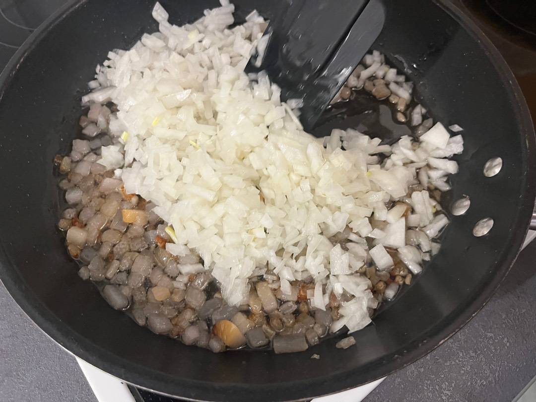 Karácsonyi egész, töltött, gesztenyés bébipulyka recept – 3. lépés