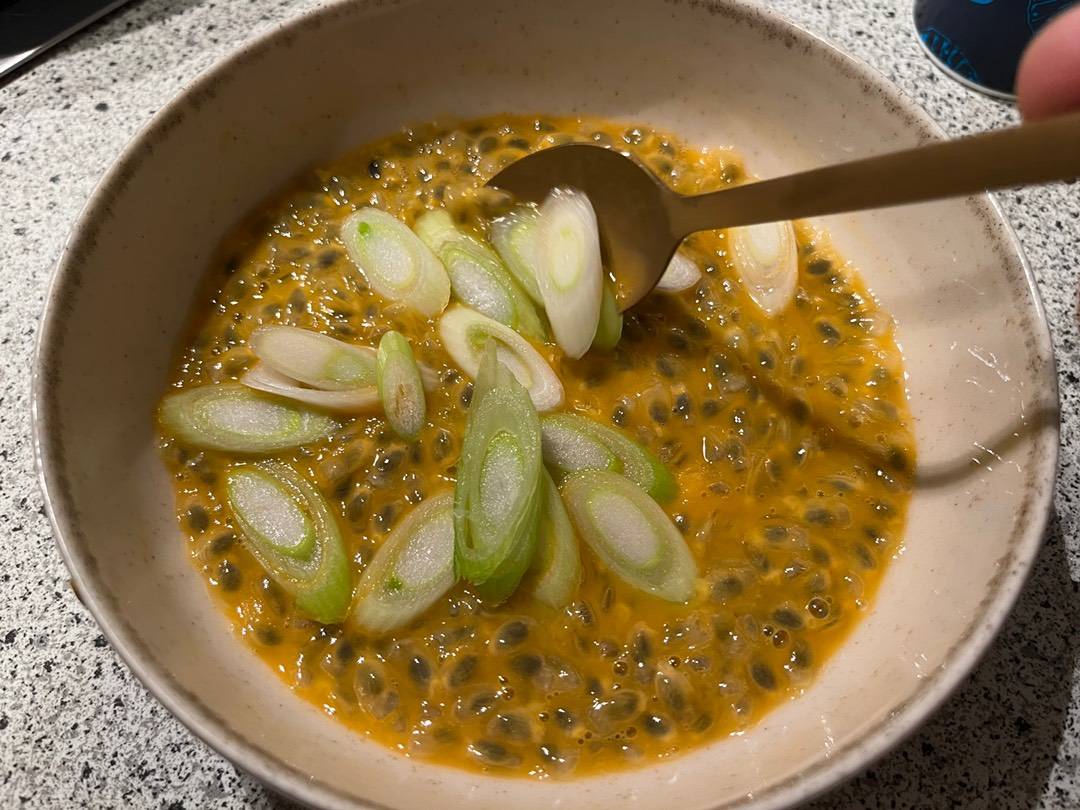Lazac passiógyümölcs szósszal recept – 4. lépés