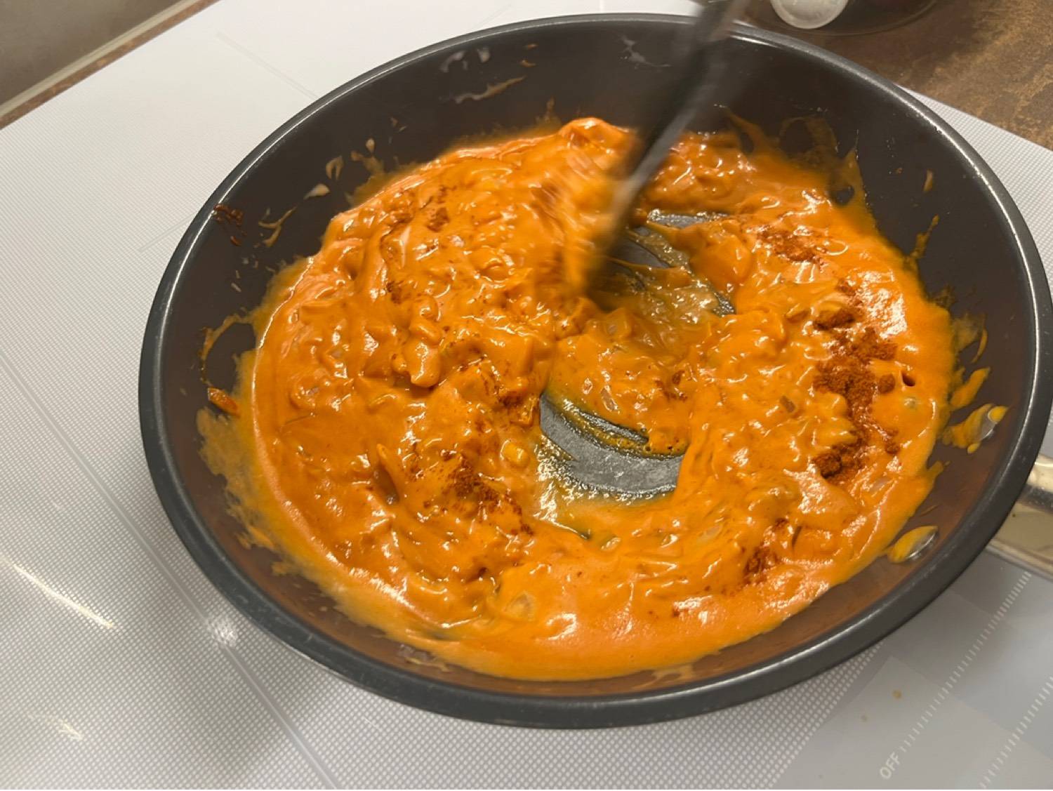 Szuper gyors sajtos-paradicsomos penne recept – 5. lépés
