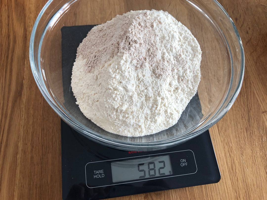 Kovászos formakenyér recept – 4. lépés