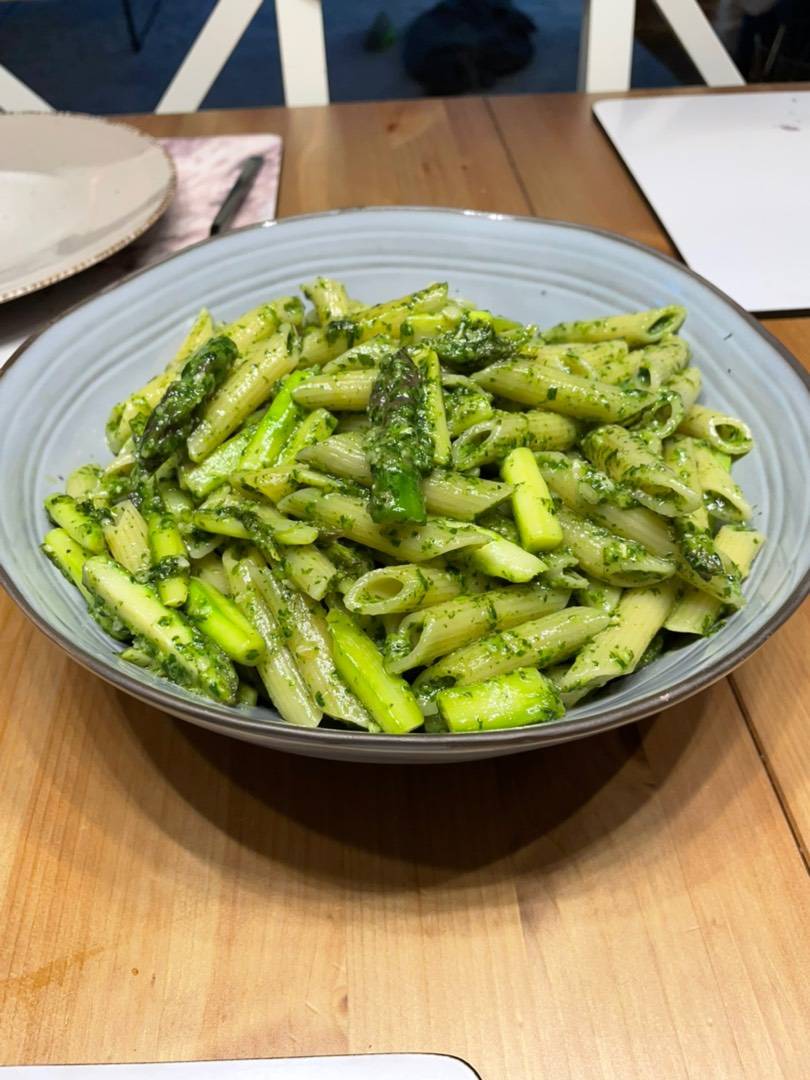 Penne pesto zöldspárgával recept – 8. lépés