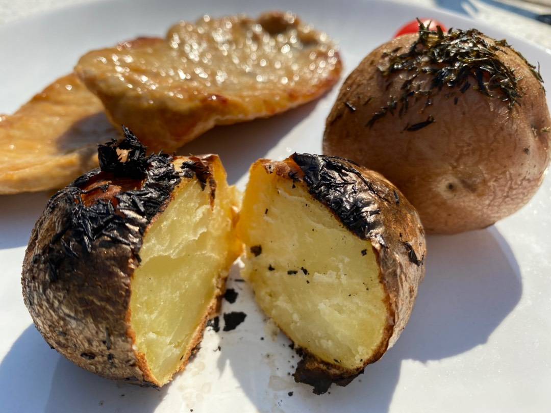 Héjában sült krumpli recept – 7. lépés