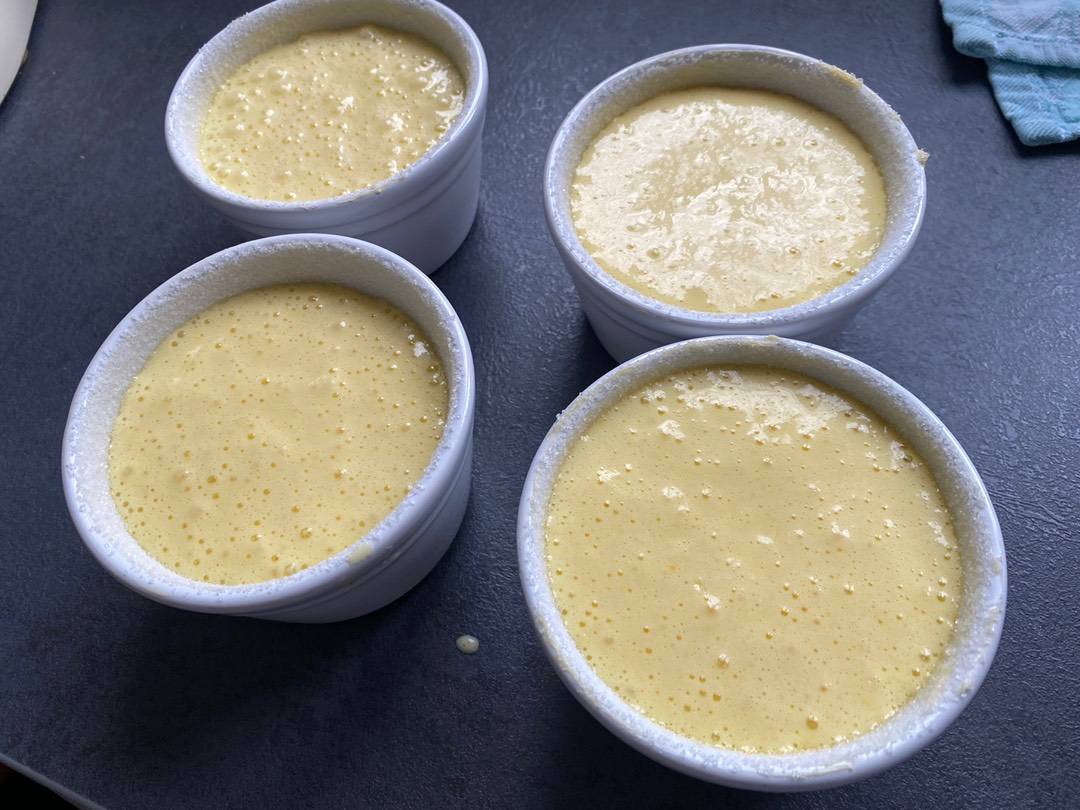 Tökéletes fehércsokoládé szufflé recept – 9. lépés