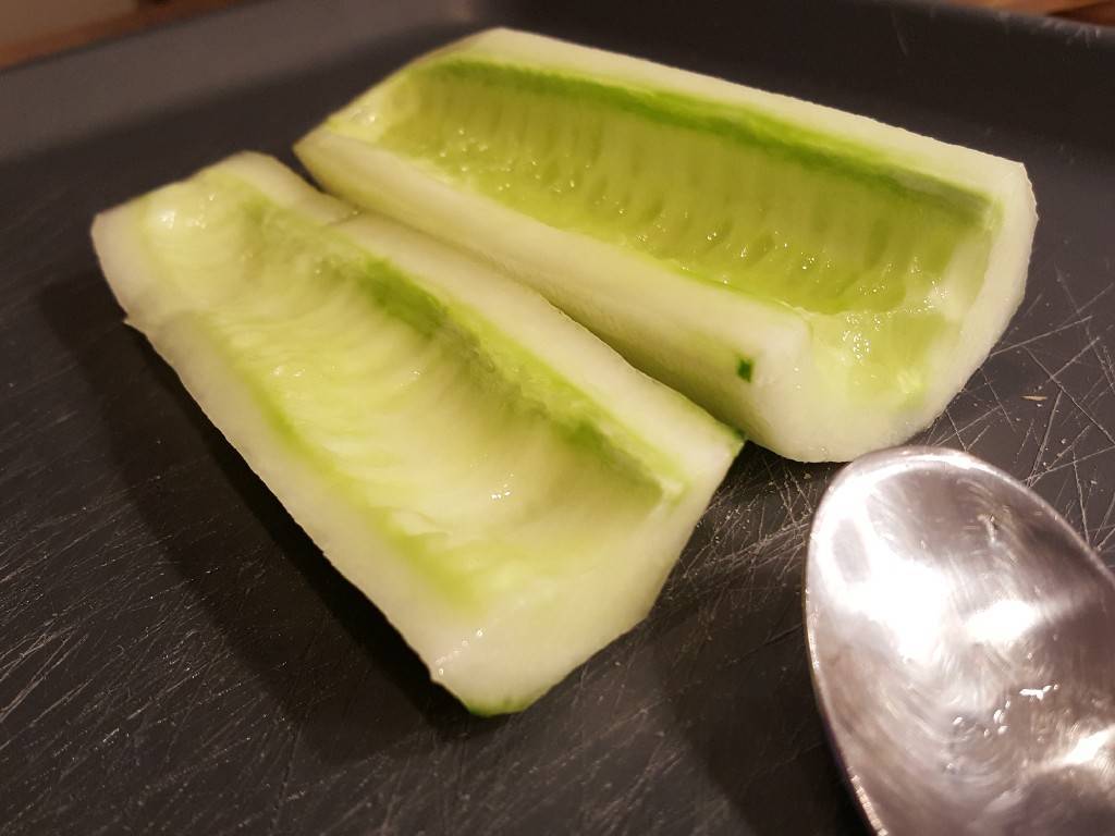 Uborkaszendvics kenyér helyett recept – 4. lépés