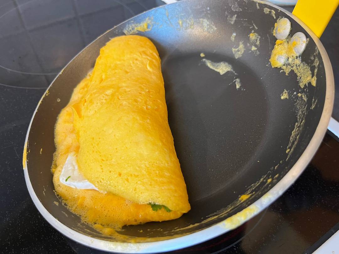 A tökéletes francia omlett recept – 6. lépés