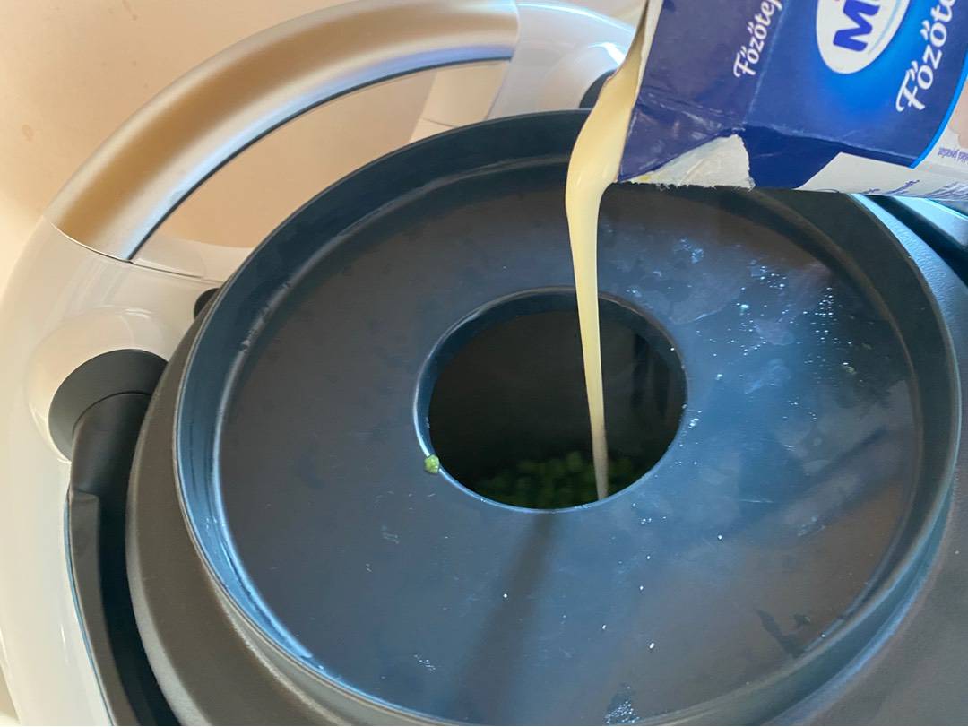 Zöldborsófözelék Thermomixben recept – 4. lépés