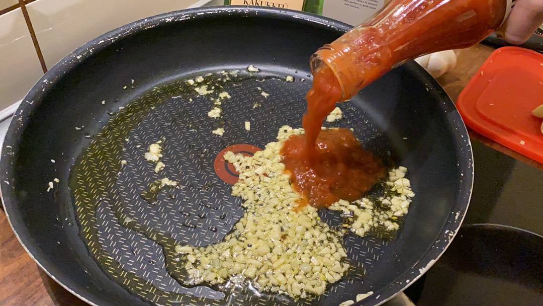 Paradicsomos-garnélás spaghetti recept – 4. lépés