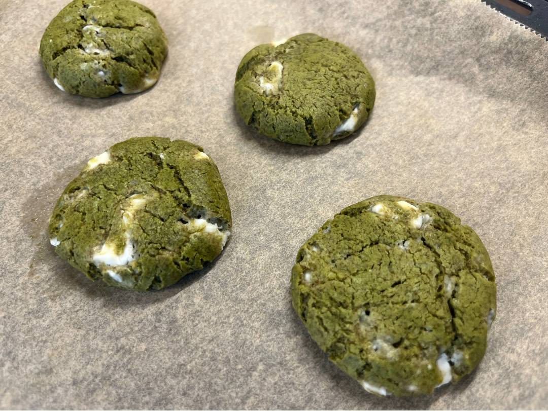 Matcha keksz fehércsokival recept – 9. lépés