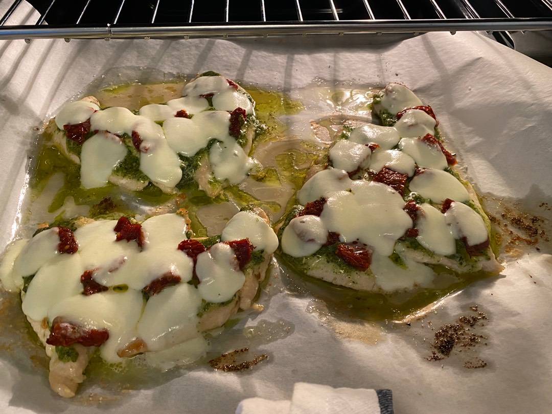 Pesztós csirke kuszkusszal recept – 5. lépés