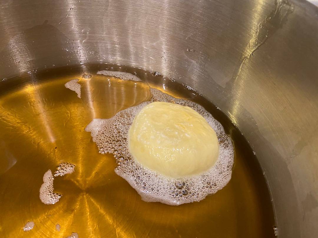 A legjobb farsangi fánk (szalagos) recept – 11. lépés