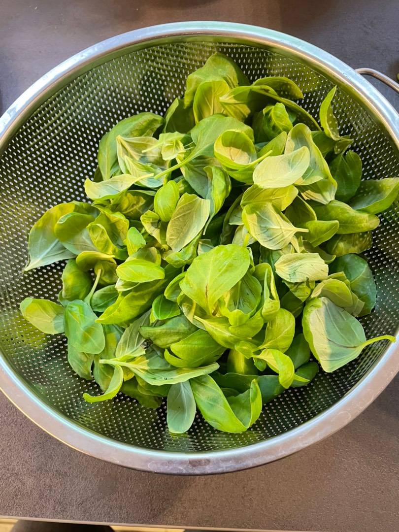 Penne pesto zöldspárgával recept – 2. lépés