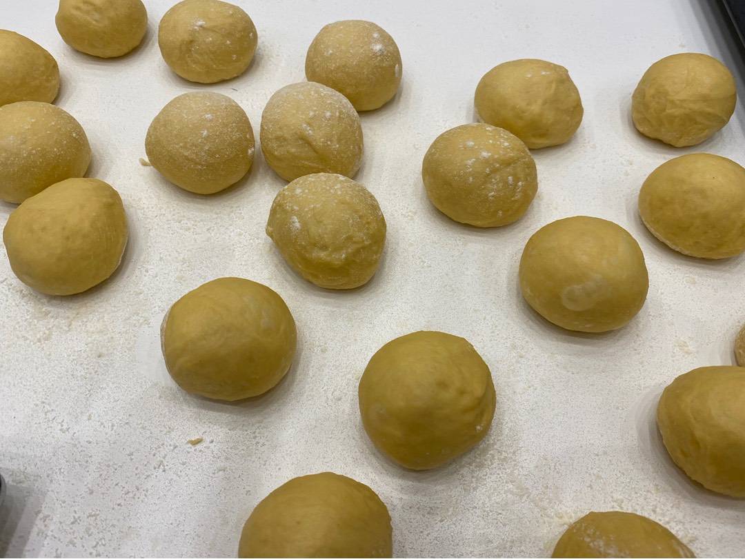 A legjobb farsangi fánk (szalagos) recept – 8. lépés