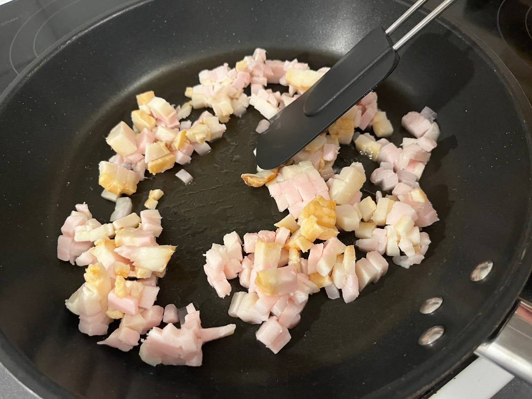 Karácsonyi egész, töltött, gesztenyés bébipulyka recept – 1. lépés