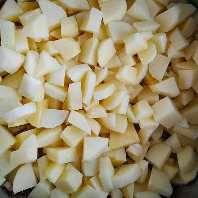 Mustáros burgonyakrémleves baconnel és pirított hagymával 👌 – 3. lépés