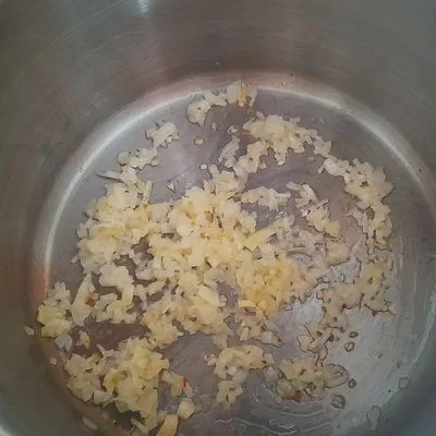 Fehérbab krémleves kolbász chipsel 👌 – 4. lépés