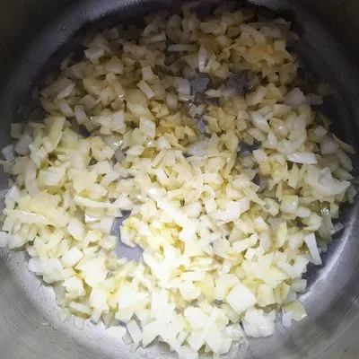 Zellerkrémleves sonkás mozzarellával 👌 – 1. lépés