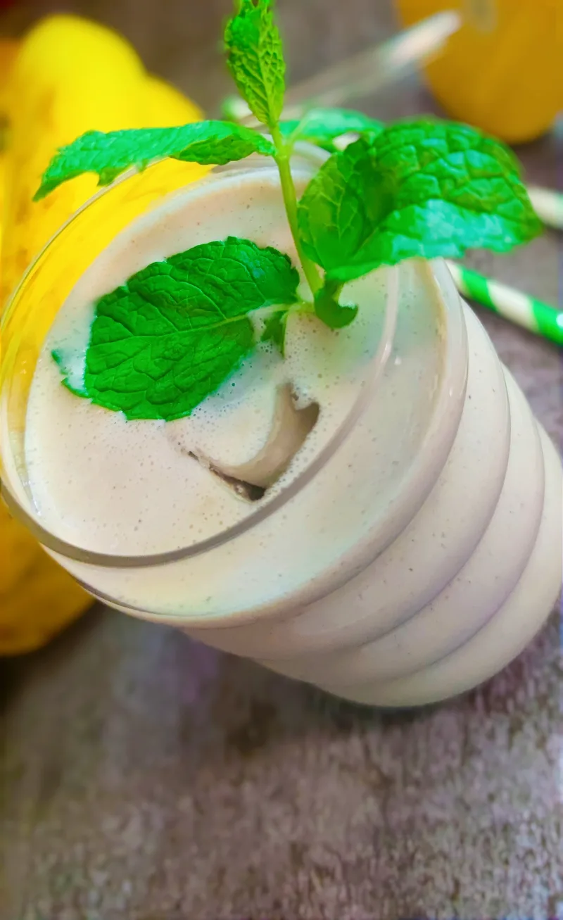 Bársonyos banán smoothie vaníliával és mézzel – 4. lépés