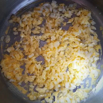 Mascarponés cukkinikrémleves borsos tejszínhabbal 👌 – 1. lépés