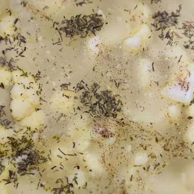 Gyors, selymes kakukkfűves karfiol krémleves pirított mandulával 🥣🌿 – 3. lépés
