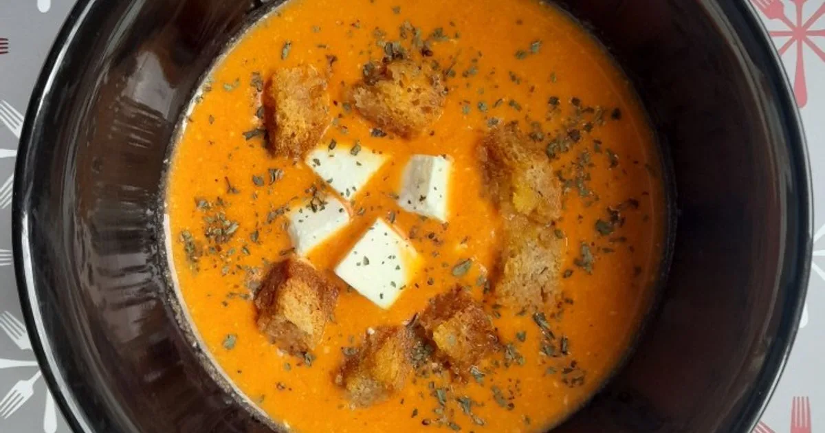 Fetás zürichi paradicsomleves 🇨🇭 🧀🍅👌 recept fotó