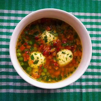 Baconos zöldborsóleves majoránnás túrógombóccal 👌 – 7. lépés