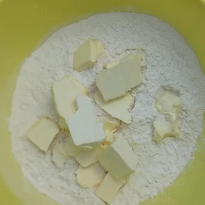 🧀Gyors sajtos pogácsa - 1 hajtással – 1. lépés