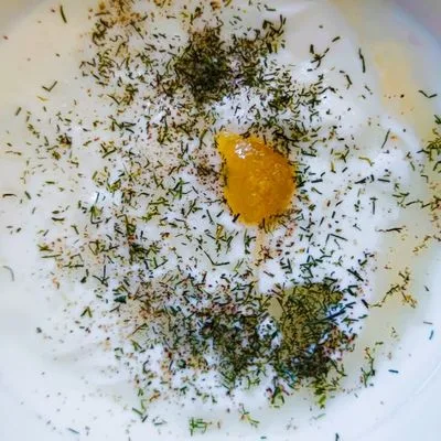 Húsvéti frissítő: Kapros - citromos, kukorica uborkasaláta 🥗🍋🌽🥒 – 2. lépés