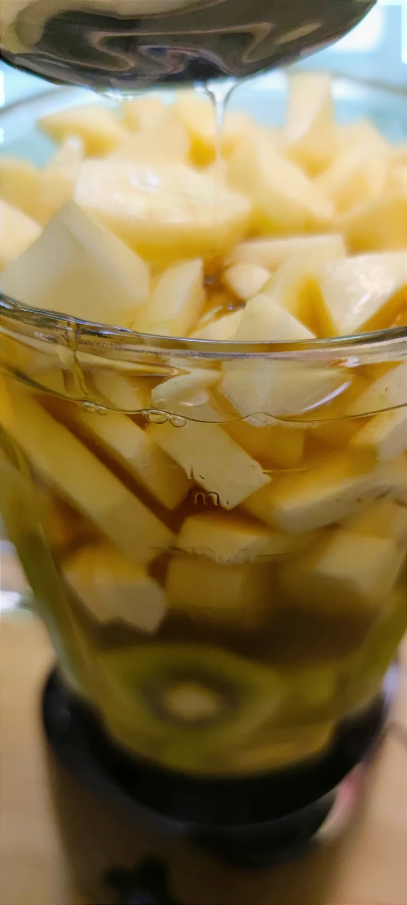 Kiwi–zöldalma frissítő – Mónika módra – 2. lépés