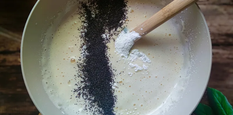 Mákos erdei gyümölcsös szelet – 3. lépés