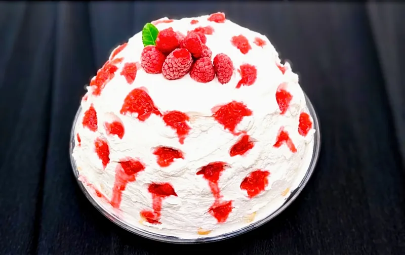 Málnás vakondtúrás torta – 9. lépés