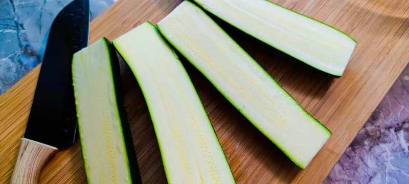 Mónika-féle Mediterrán Cukkinihajók – 1. lépés