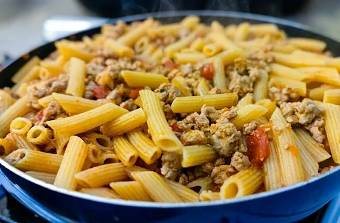 Penne tészta darált hússal és zöldségekkel – 6. lépés