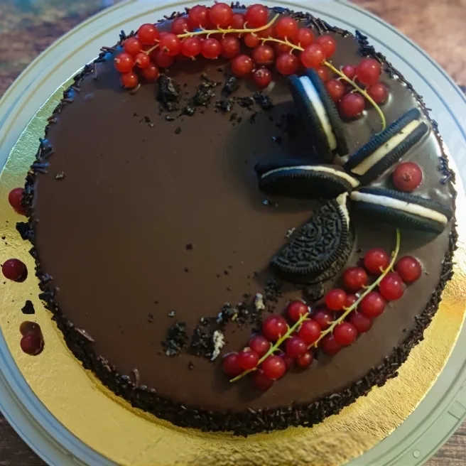 Szülinapi Oreo-s Csokitorta (Tükörfényes bevonattal) – 7. lépés