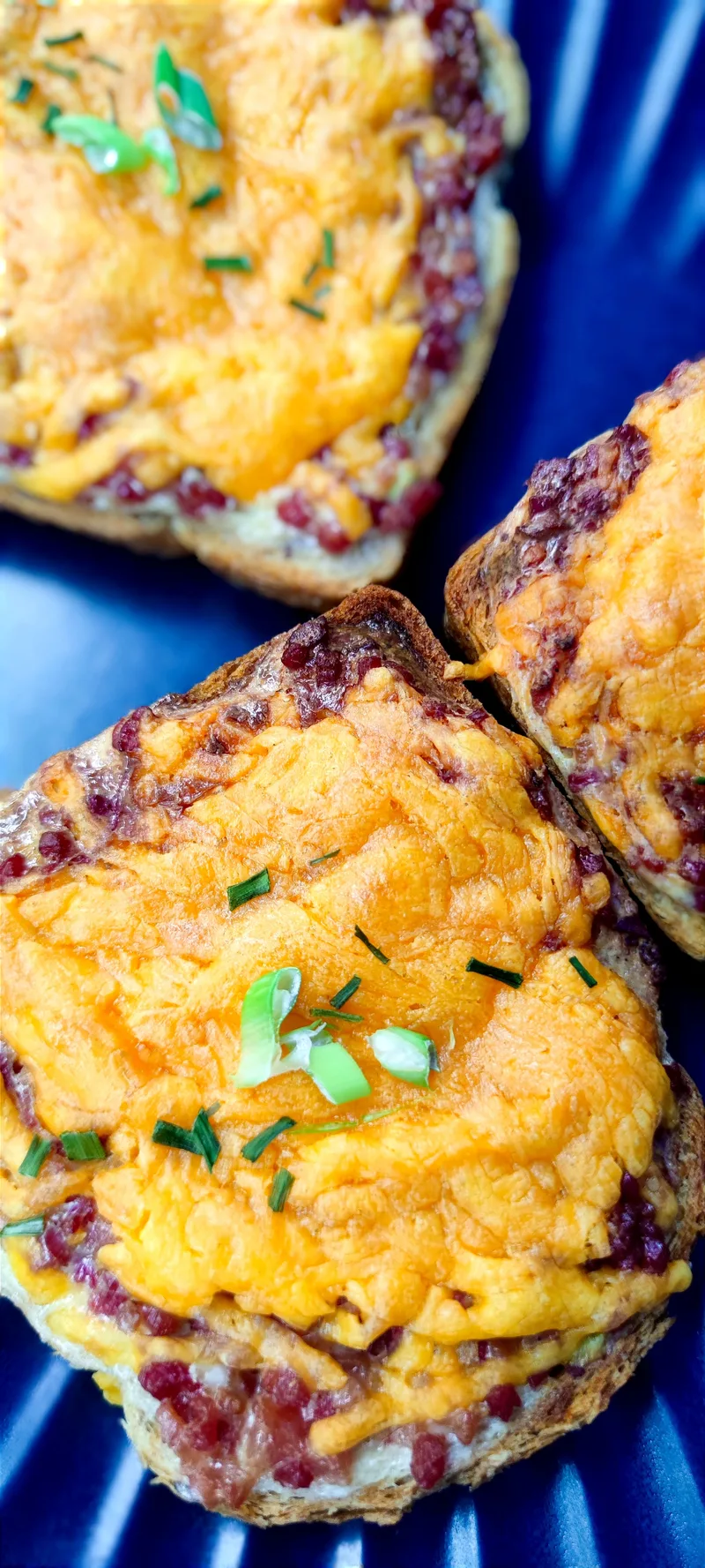 Tejfölös-baconös sajtos melegszendvics – 6. lépés