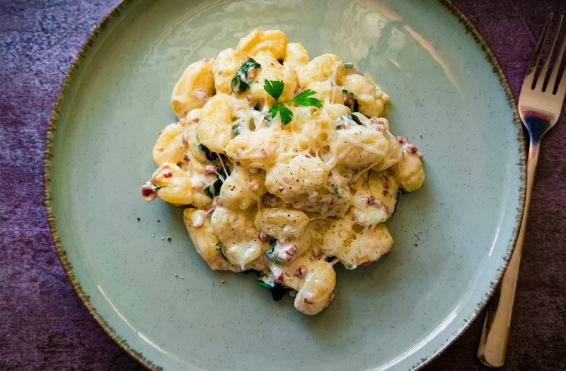 🥓 Tejszínes-Baconös-Spenótos Gnocchi (Mónika módra) – 6. lépés